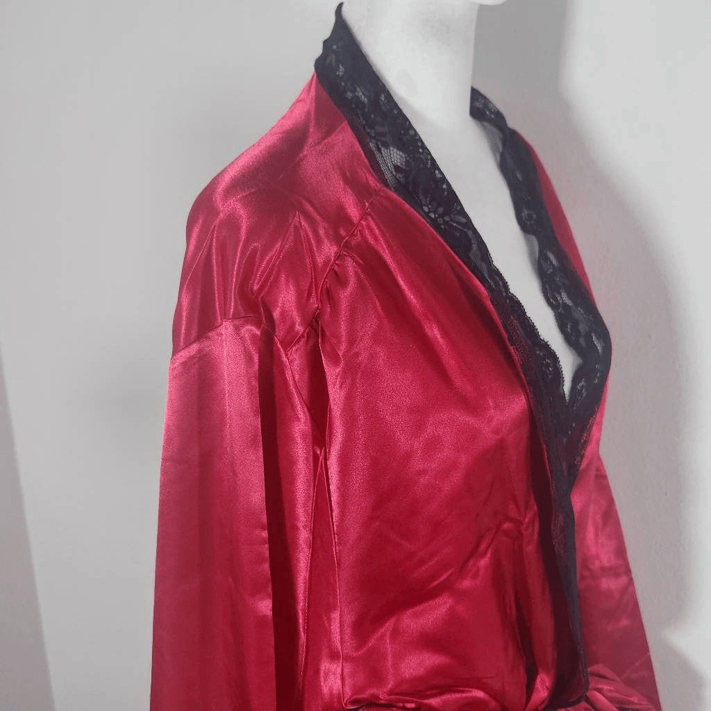 Frederick's of Hollywood Ruby Pink Satin Robe Size 1X NWT Lingerie Shower