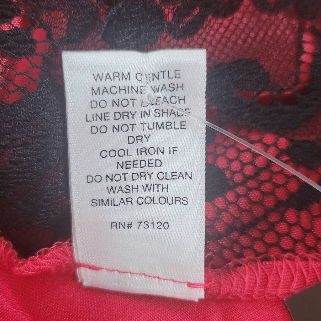 Frederick's of Hollywood Ruby Pink Satin Robe Size 1X NWT Lingerie Shower