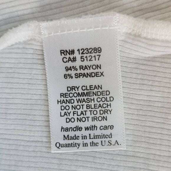 Michael Lauren White Ribbed Knit Cutout Top NWT Size Small