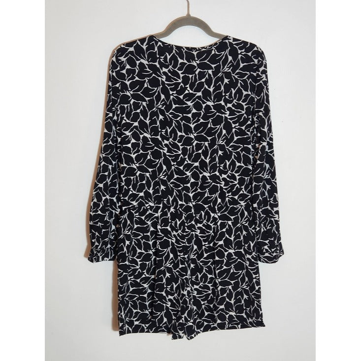 LOFT Black and White Leaf Print Short Romper Size 6 NWT