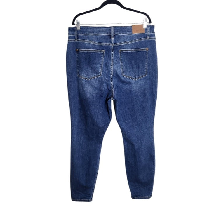 Judy Blue Medium Wash Skinny Fit Jeans Size 20W
