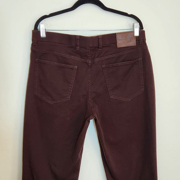 Hart Schaffner Marx Dark Brown Straight Leg Jeans Size 34 x 30