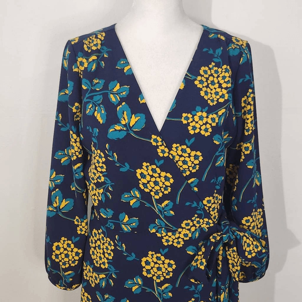 J. Crew Navy and Gold Floral Wrap Dress Size 4 Wedding Guest Dress