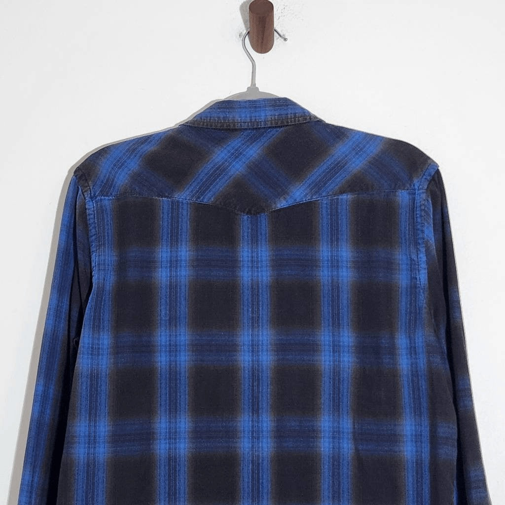 American Eagle Outfitters Blue and Black Western Style Shirt Size Medium