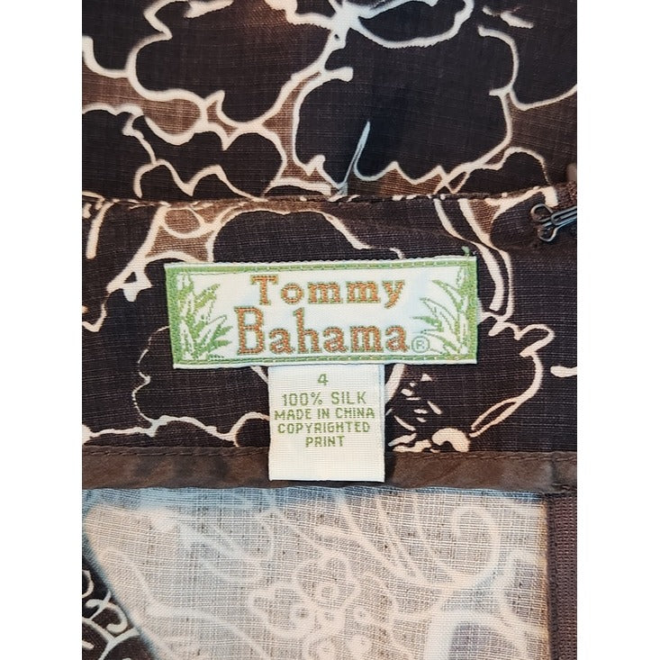 Tommy Bahama Brown Floral Capri Pants Size 4