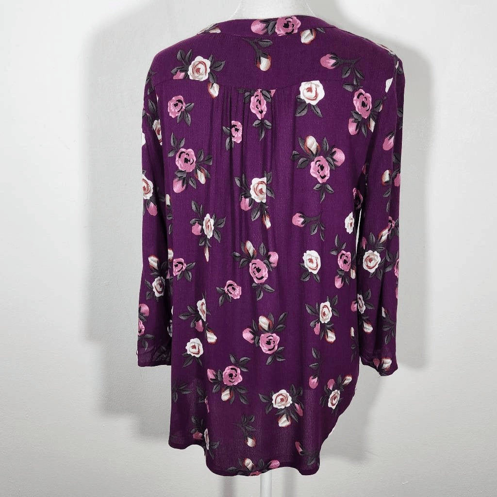 Fun2Fun Plum Floral Print Blouse Size Small NWOT Purple and Pink 3/4 Sleeve Top