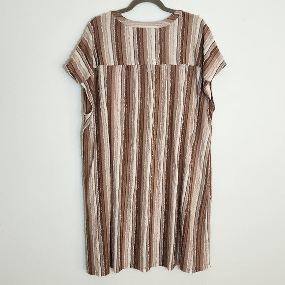 My Danielle Brown and White Textured Stripe Shift Dress Size XXL