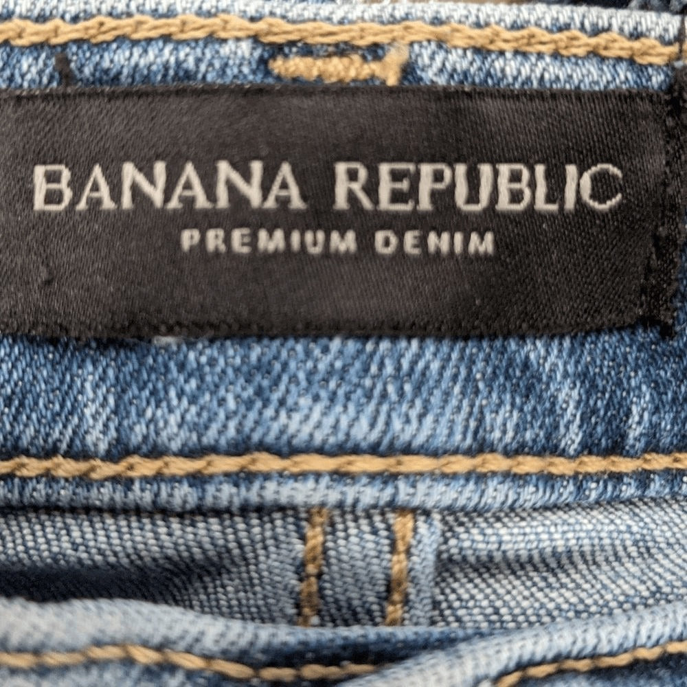 Banana Republic Jean Shorts Size 28 Distressed Jean Shorts