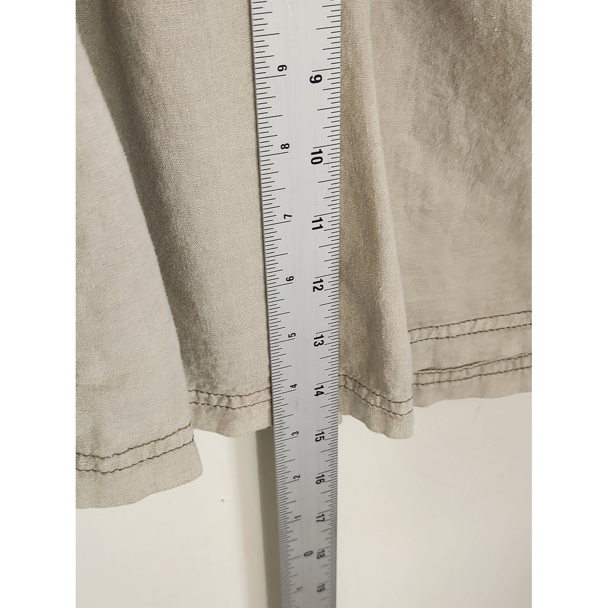 Ecote Linen Blend Beige Pull-on Mini Skirt with Oversized Pockets Size Medium