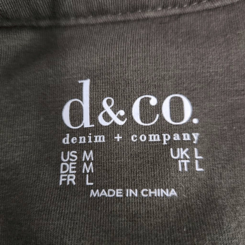 D&Co. Dark Green Knit Top Size Medium Olive Green Half-Button Top Green Blouse