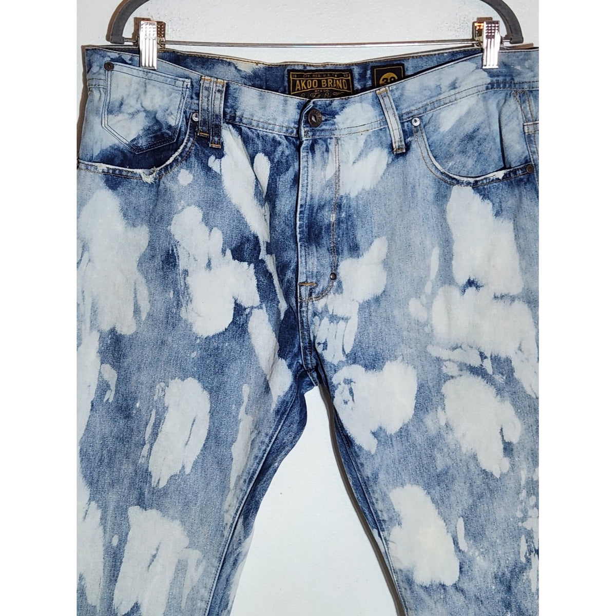 AKOO Mens Distressed Dyed Straight Leg Jeans Size 38