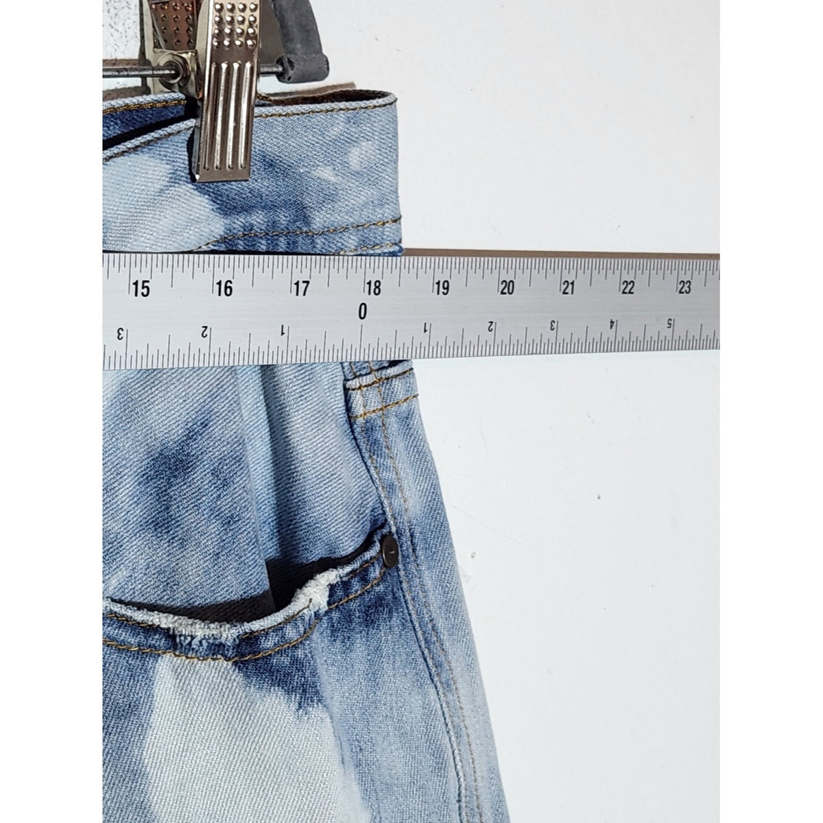 AKOO Mens Distressed Dyed Straight Leg Jeans Size 38