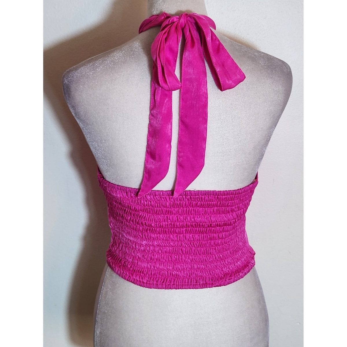 Self Contrast Hot Pink Satin Halter Crop Top Size Small