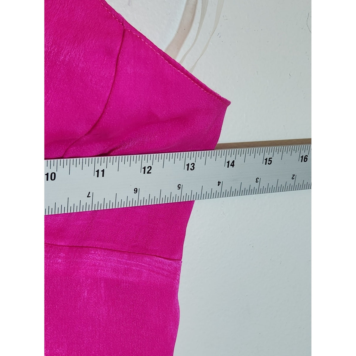 Self Contrast Hot Pink Satin Halter Crop Top Size Small