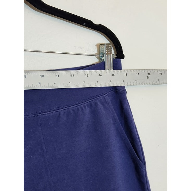 D&Co Blue Pull On Stretch Knit Capri Pants Size Medium