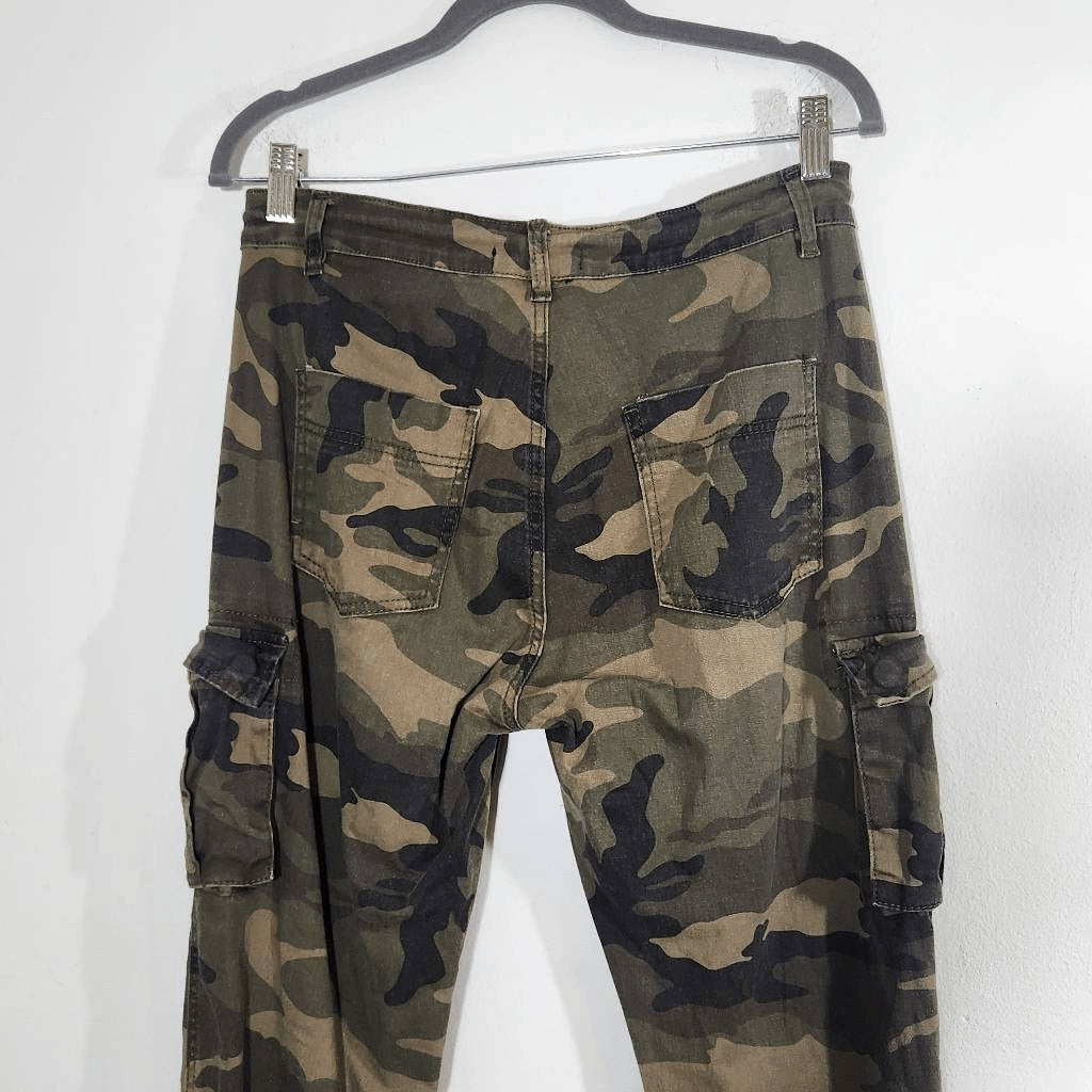 American Bazi Green Camo Denim Joggers Size Medium Camouflage Joggers