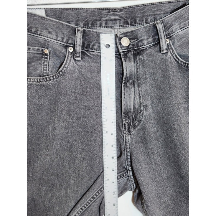 H&M Mens Gray Relaxed Fit Jeans Size 38x32