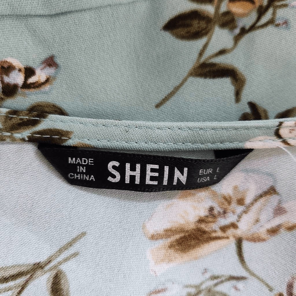 Green Floral Crop Top with Open Tie Back Size Large SHEIN Green Floral Top