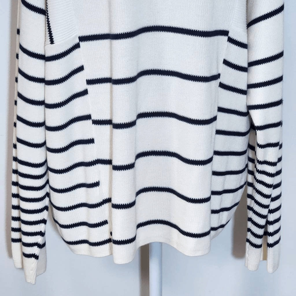 Nautica Black and Cream Stripe Sweater NWT Size XL Preppy Sweater