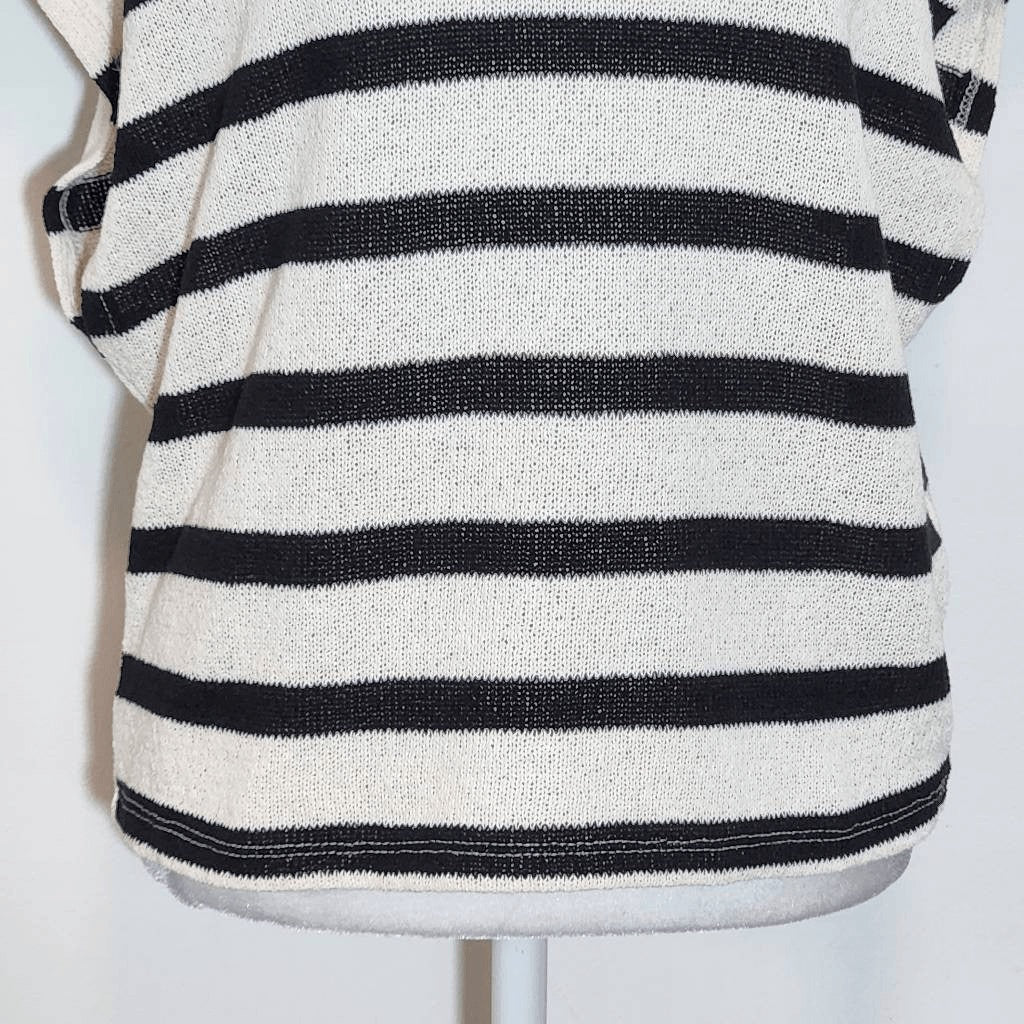 Zara Black and Cream Stripe Knit Top NWT Size Small Black Stripe Top
