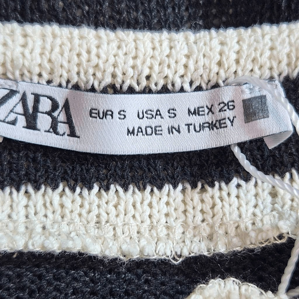 Zara Black and Cream Stripe Knit Top NWT Size Small Black Stripe Top