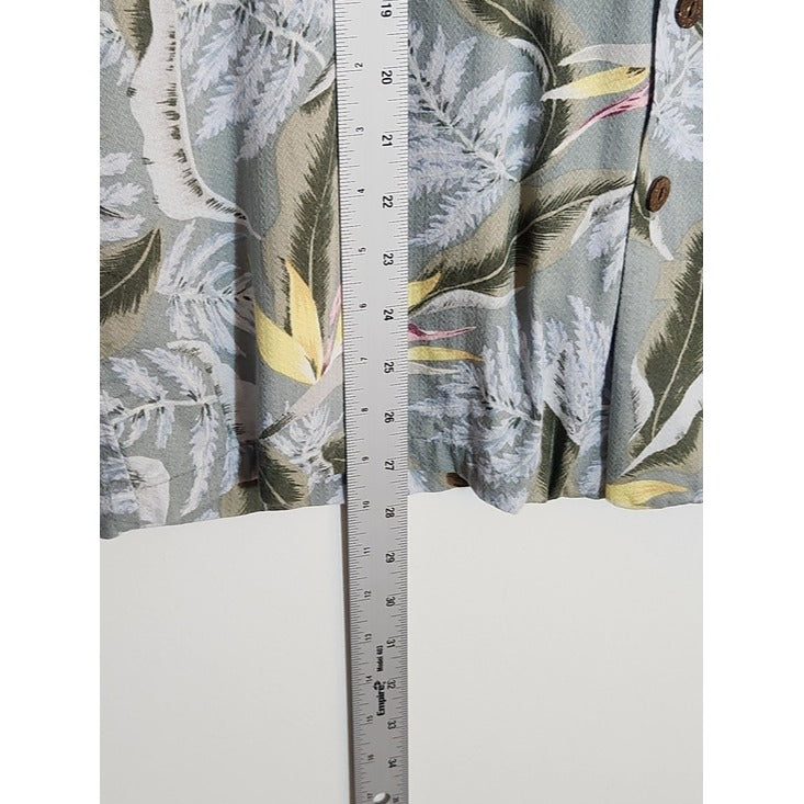 Sandwich Isle Sage Green Hawaiian Shirt Size Medium