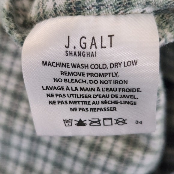 John Galt Green Plaid Cropped Button-Up Shirt One Size Green Plaid Crop Top