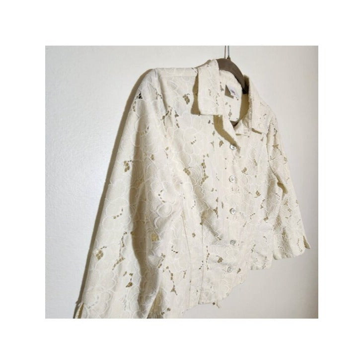 Cabi Cream Lace Button Down Shacket Size Medium