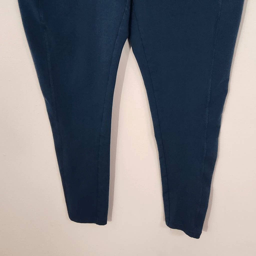 D&Co. Active Teal Cropped Leggings Size Medium