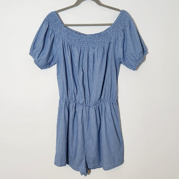 Fashion Nova Short Sleeve Blue and White Stripe Chambray Romper Size Medium NWT