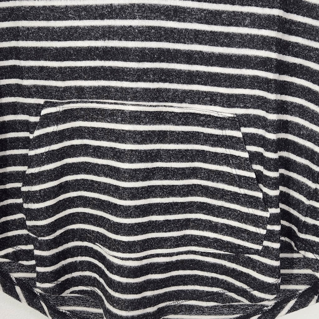 Market & Spruce Striped Hoodie NWT Size XS Petite Black and White Hoodie