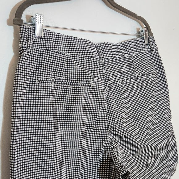 Old Navy Black Gingham Everyday Shorts Size 10