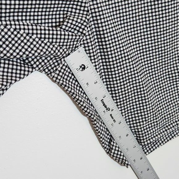 Old Navy Black Gingham Everyday Shorts Size 10