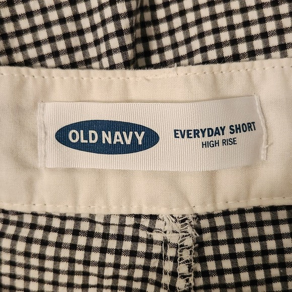 Old Navy Black Gingham Everyday Shorts Size 10
