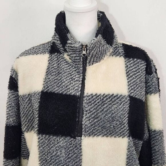 Stillwater Supply Black and Cream Fleece Pullover Size Large Buffalo Check Fleec