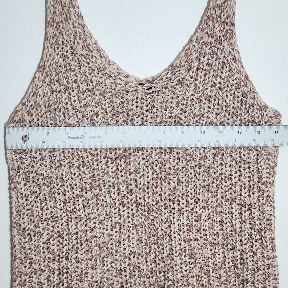 Moon & Madisin Blush And Rose Cropped Sweater Tank Top Size Large