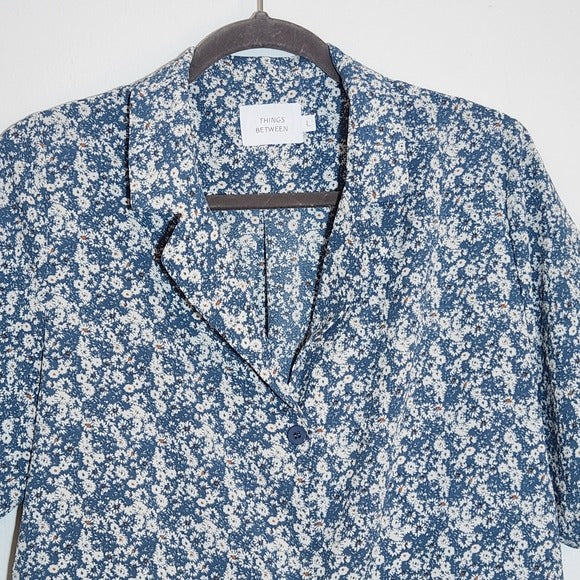 Things Between Blue Floral Button Up Blouse Size Large