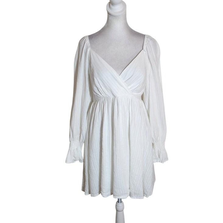 Lulus White Wrap Look Long Sleeve Mini Dress Size Medium