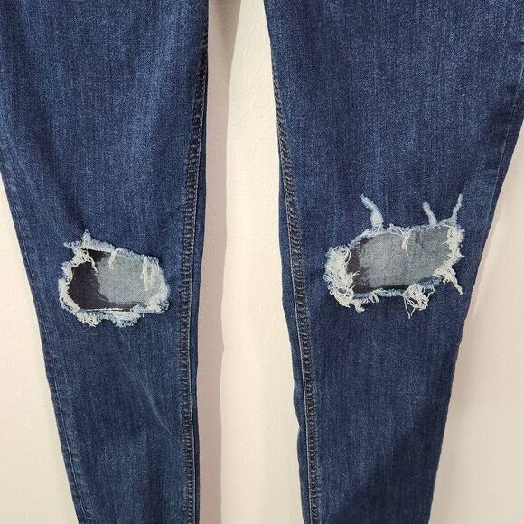 Free People High-Rise Distressed Skinny Jeans Size 29