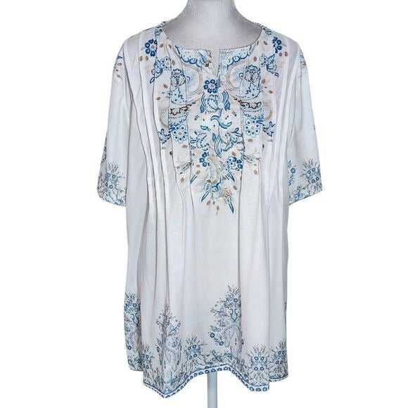 Blue and White Boho Print T-Shirt with Half-Button Style NWOT Size 4XL