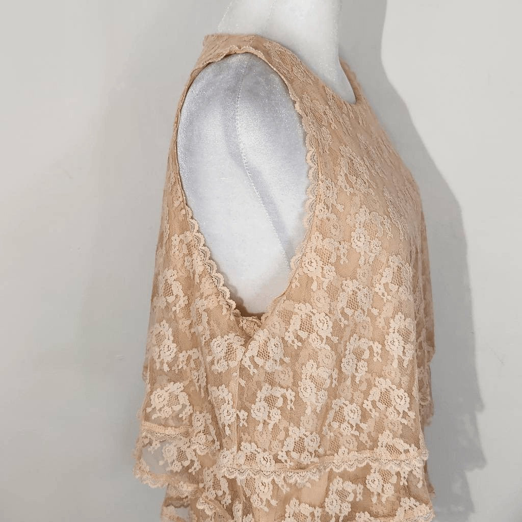 Anthropologie Peach Ruffled Layer Lace Sleeveless Top Size 12 Coquette Lace Top