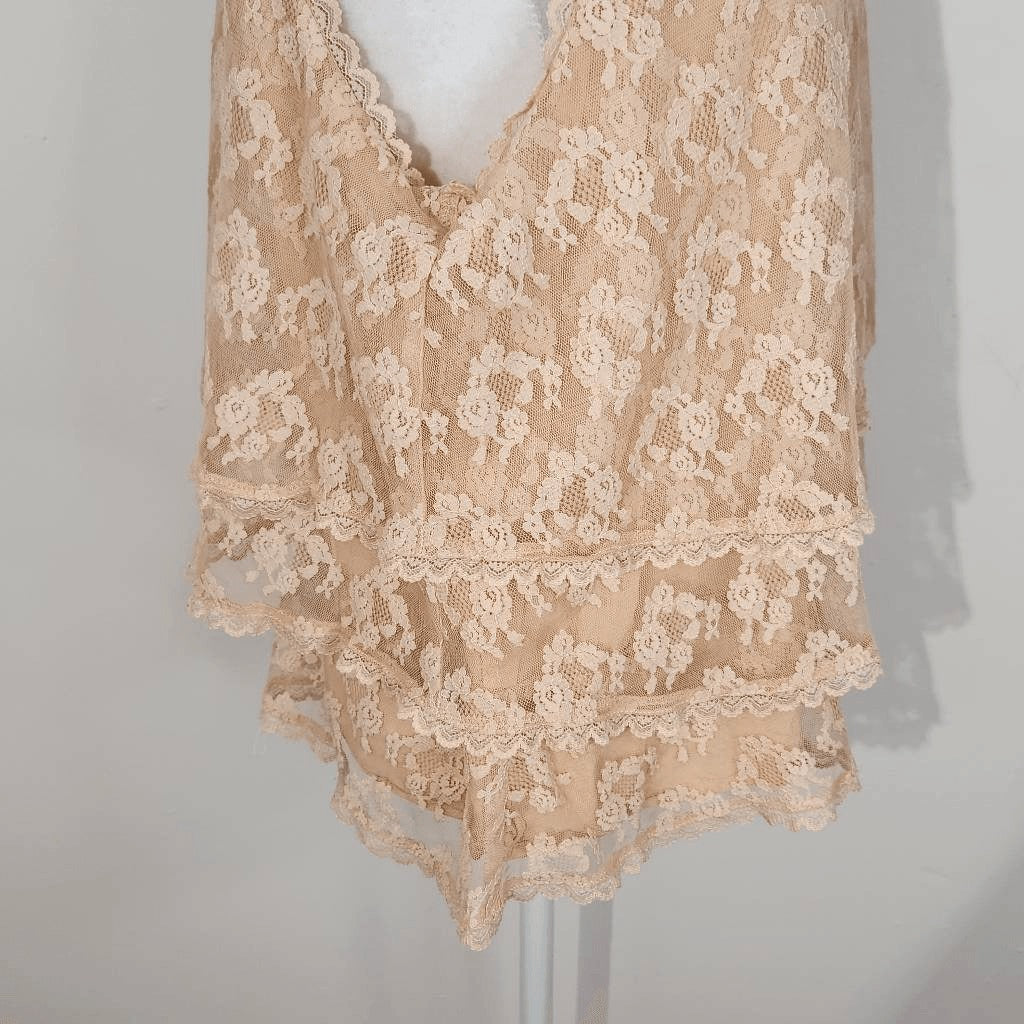 Anthropologie Peach Ruffled Layer Lace Sleeveless Top Size 12 Coquette Lace Top