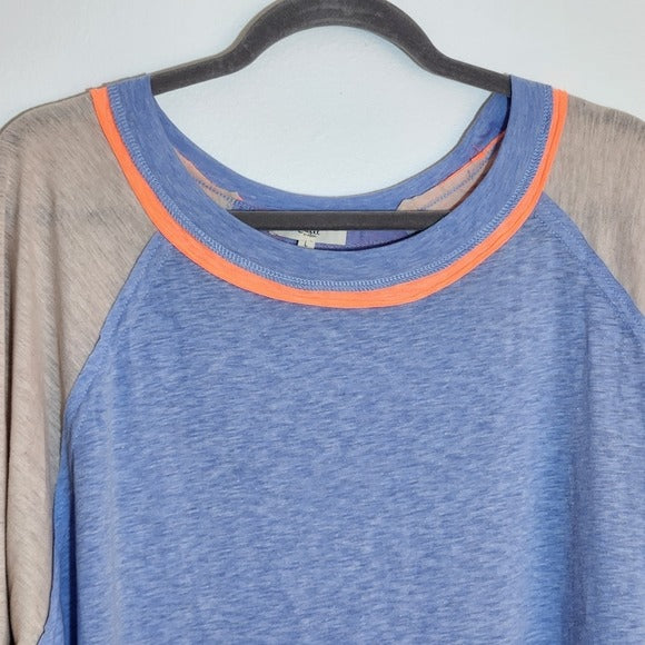 Easel Periwinkle Blue Raglan Tee Size Large