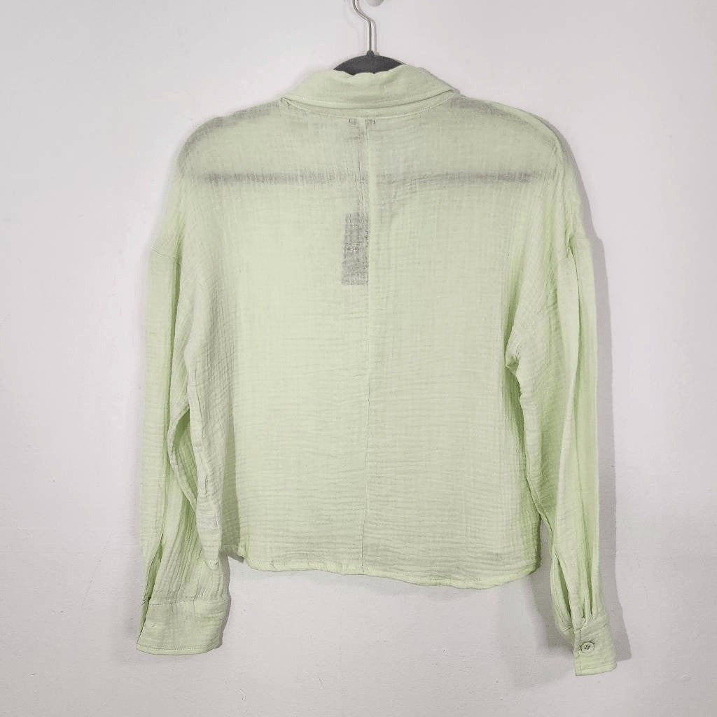 Monrow Semi-Sheer Light Green Button Down Crop Top NWT Size Large Green Crop Top