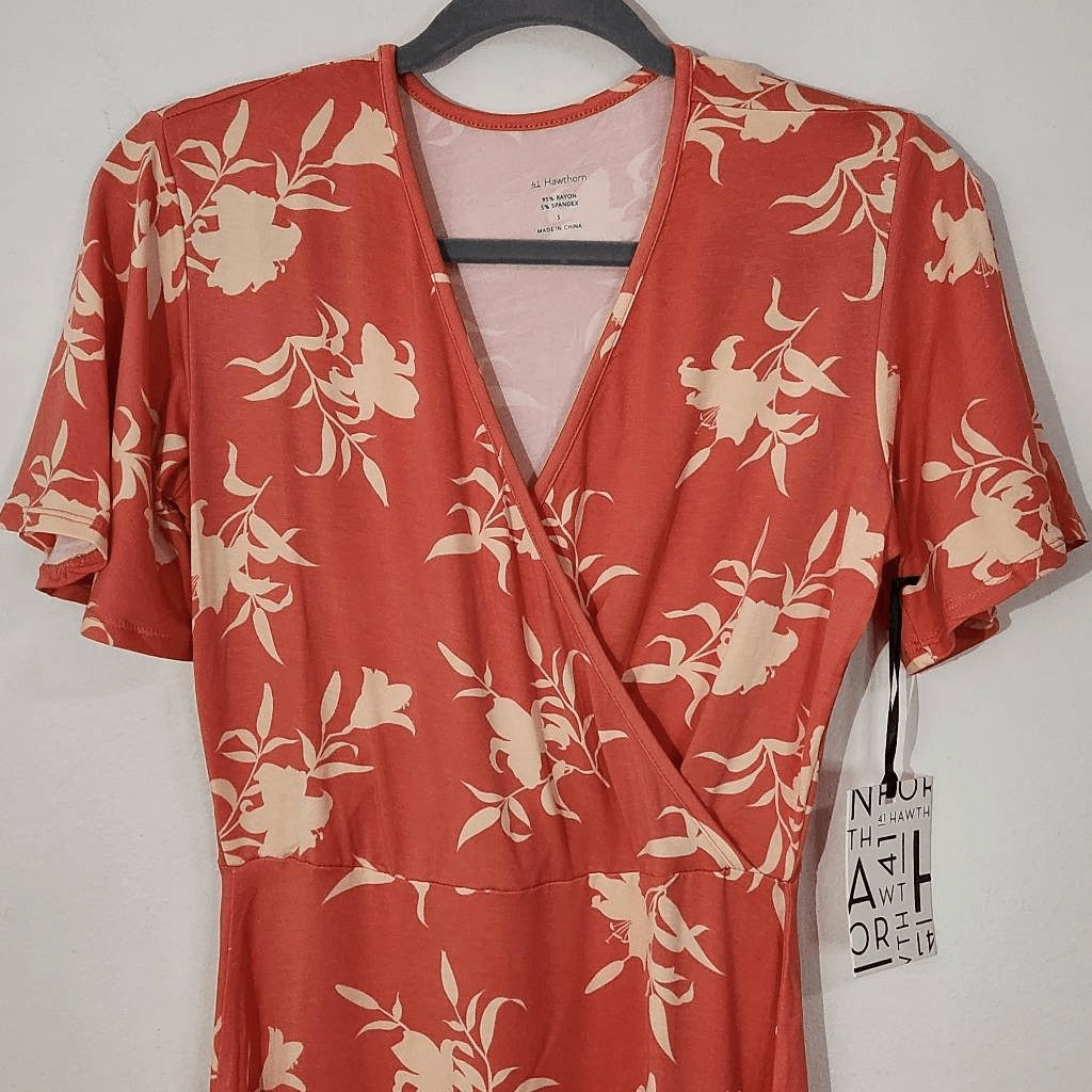 41Hawthorn Coral Floral Dress NWT Size Small faux wrap wedding guest dress
