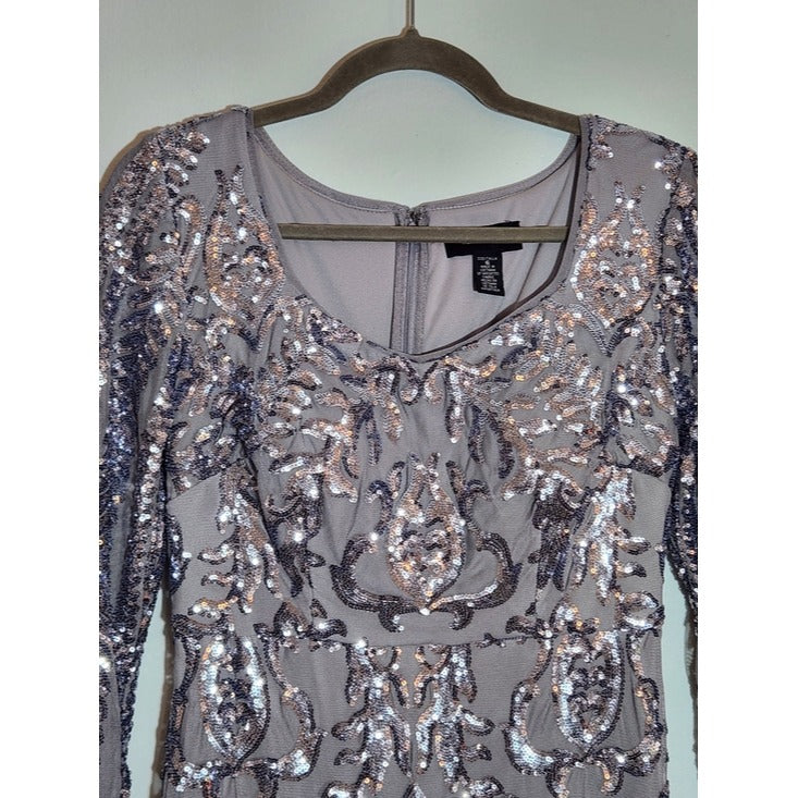 R&M Richards Gray and Silver Sequin Formal Dress Size 6 Mother of the Bride
