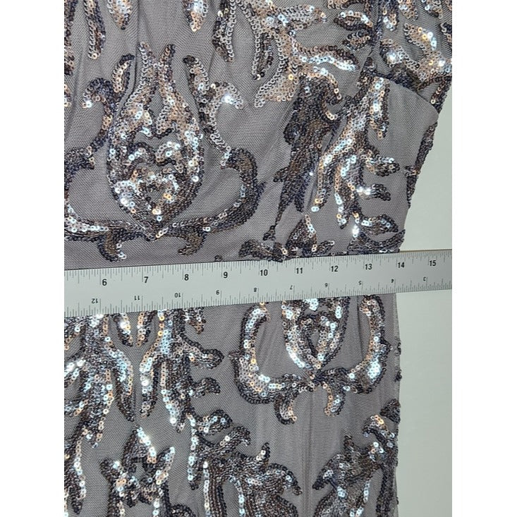 R&M Richards Gray and Silver Sequin Formal Dress Size 6 Mother of the Bride