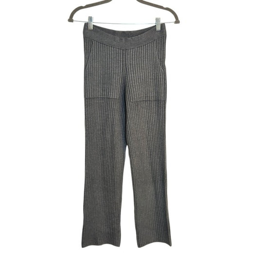 One Grey Day Heather Gray Ribbed Knit Pull On Cropped Pants Size Medium NWT
