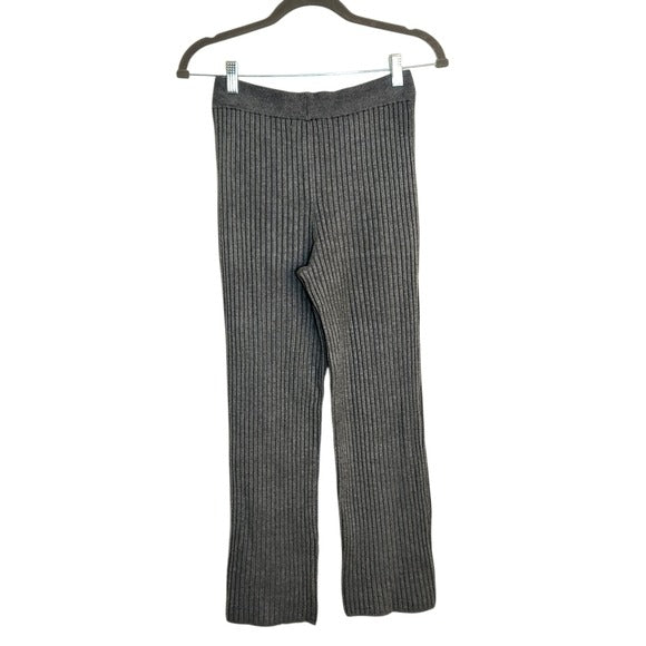 One Grey Day Heather Gray Ribbed Knit Pull On Cropped Pants Size Medium NWT