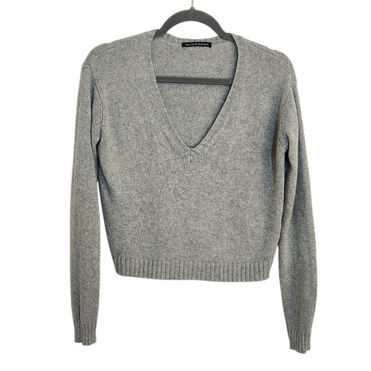 Brandy Melville V-Neck Gray Cropped Fuzzy Knit Sweater One Size